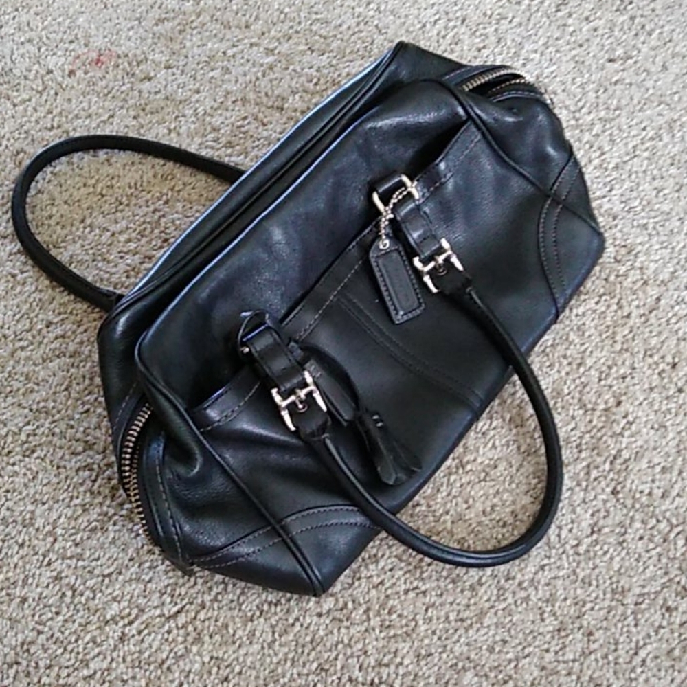 🎈 3 for $15 Coach bag